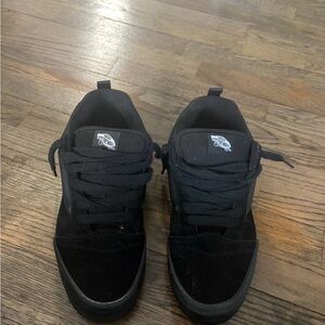 Vans Men's All-Black Low-Top Skate Sneakers